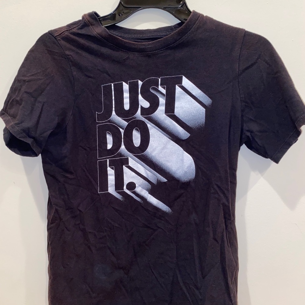 nike short sleeve